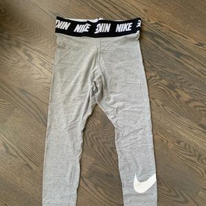 Nike leggings